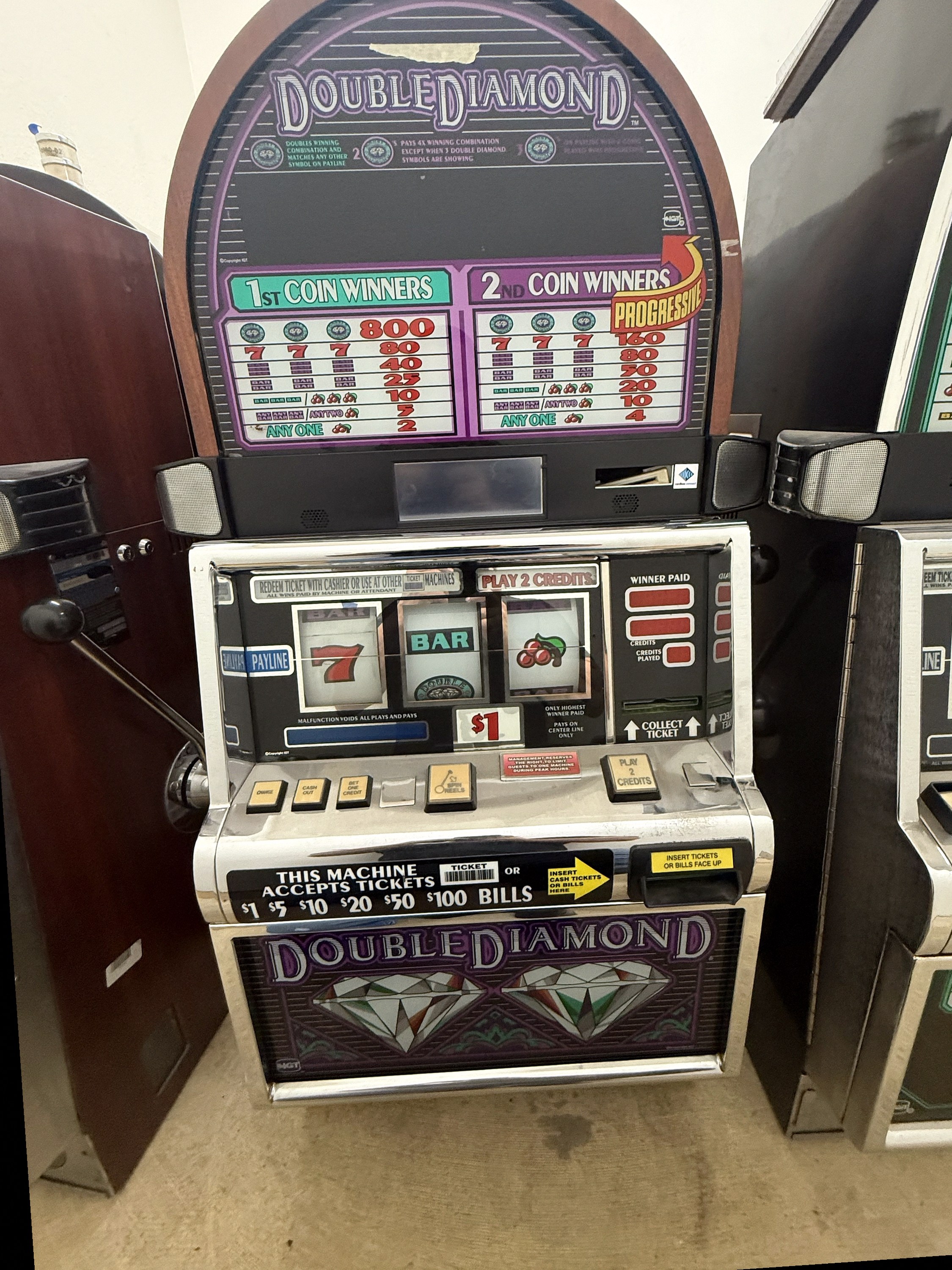 IGT Reel Spinner Double Diamond Standard
