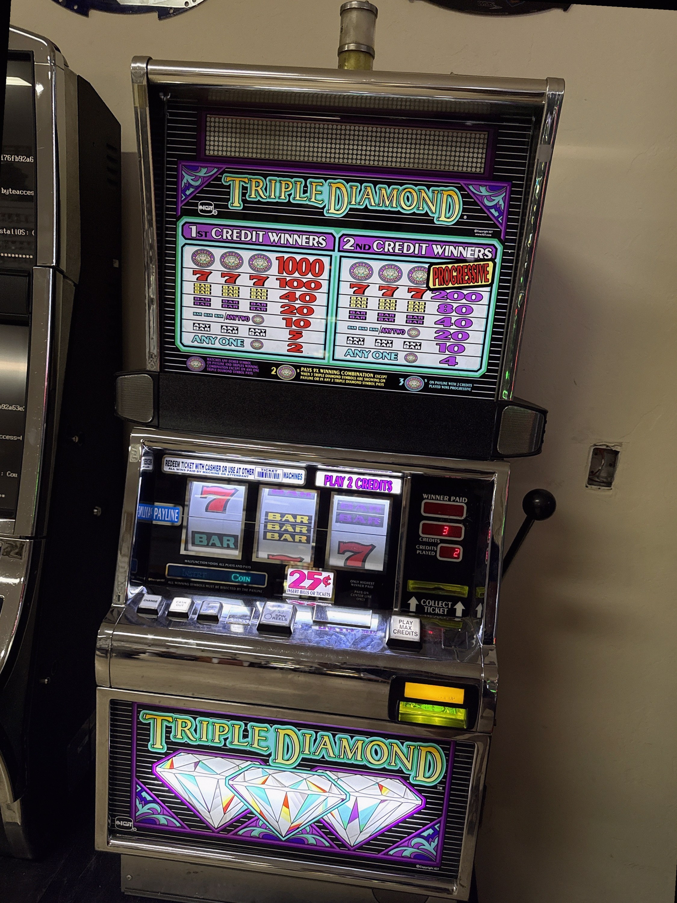 IGT Reel Spinner Triple Diamond